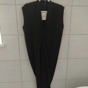 Size S Simple Black Long Sleeveless Stylish Dress